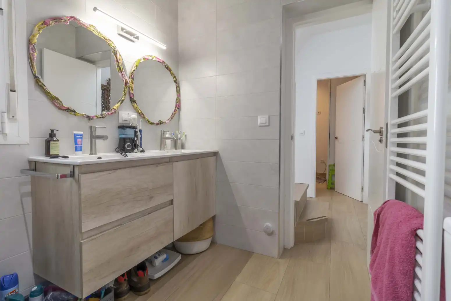 Baño de Casa adosada en venta en Sevilla con Aire acondicionado, Trastero y Piscina