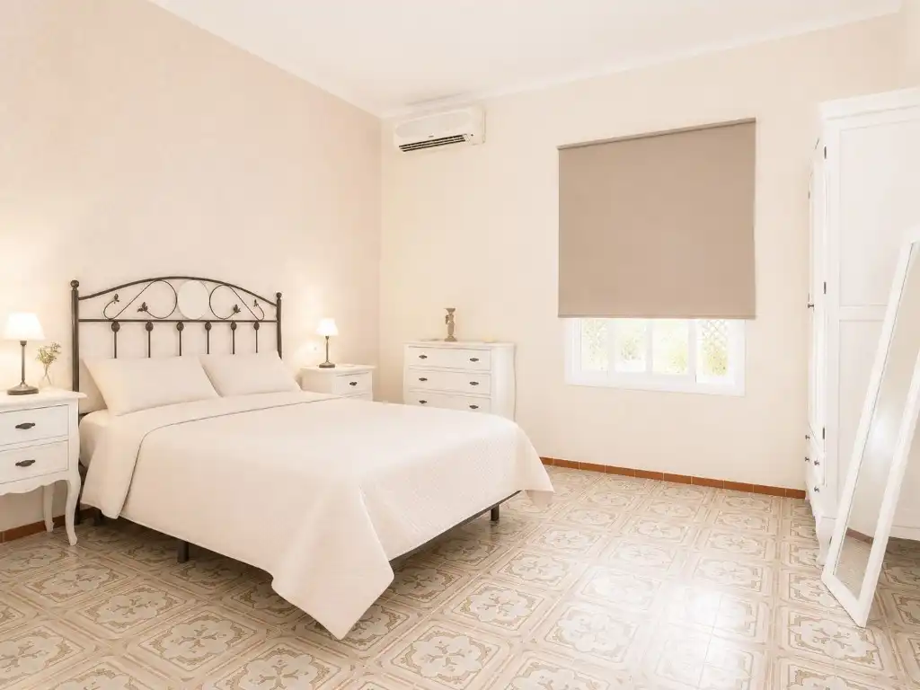 Bedroom of Ground floor for rent in Córdoba