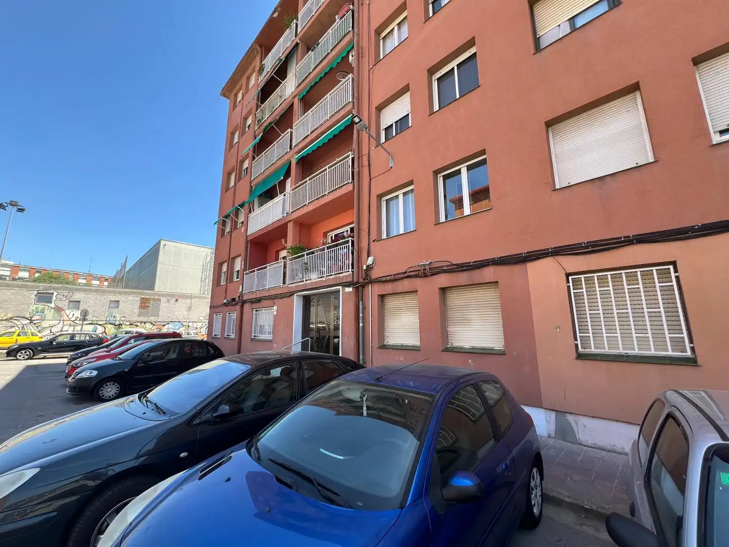 Exterior view of Ground floor for sale in Terrassa