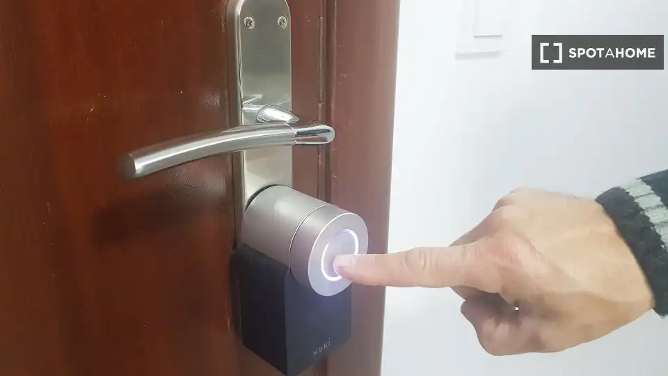 Wohnung zur Miete in Quatre Carreres, imagen 16