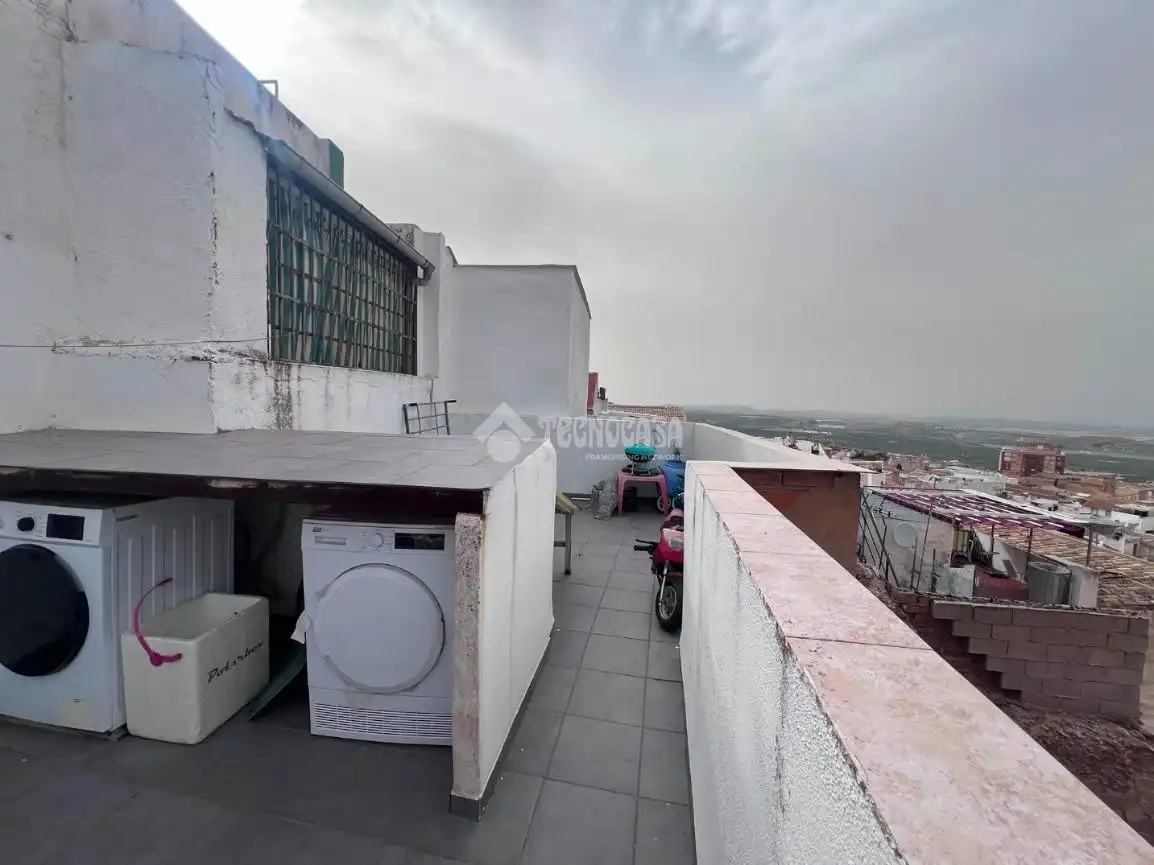 Casa adosada en venta en Ctra. Circunvalación - La Magdalena