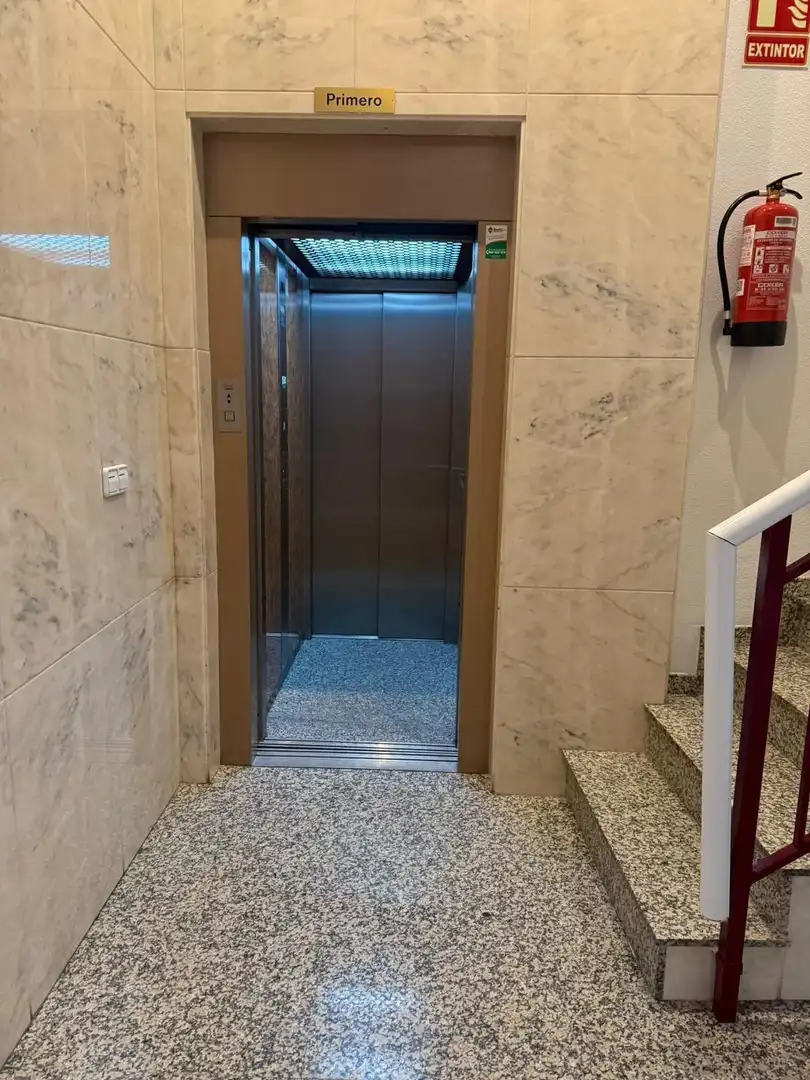 Àtic en venda en Elche / Elx amb Aire condicionat, Parquet i Terrassa