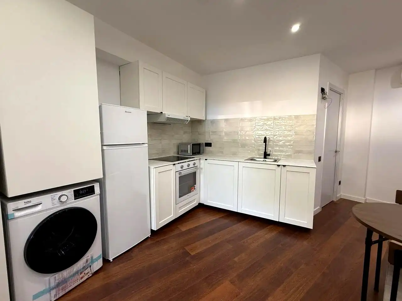 Kitchen of Study for rent in Matadepera  with Air Conditioner