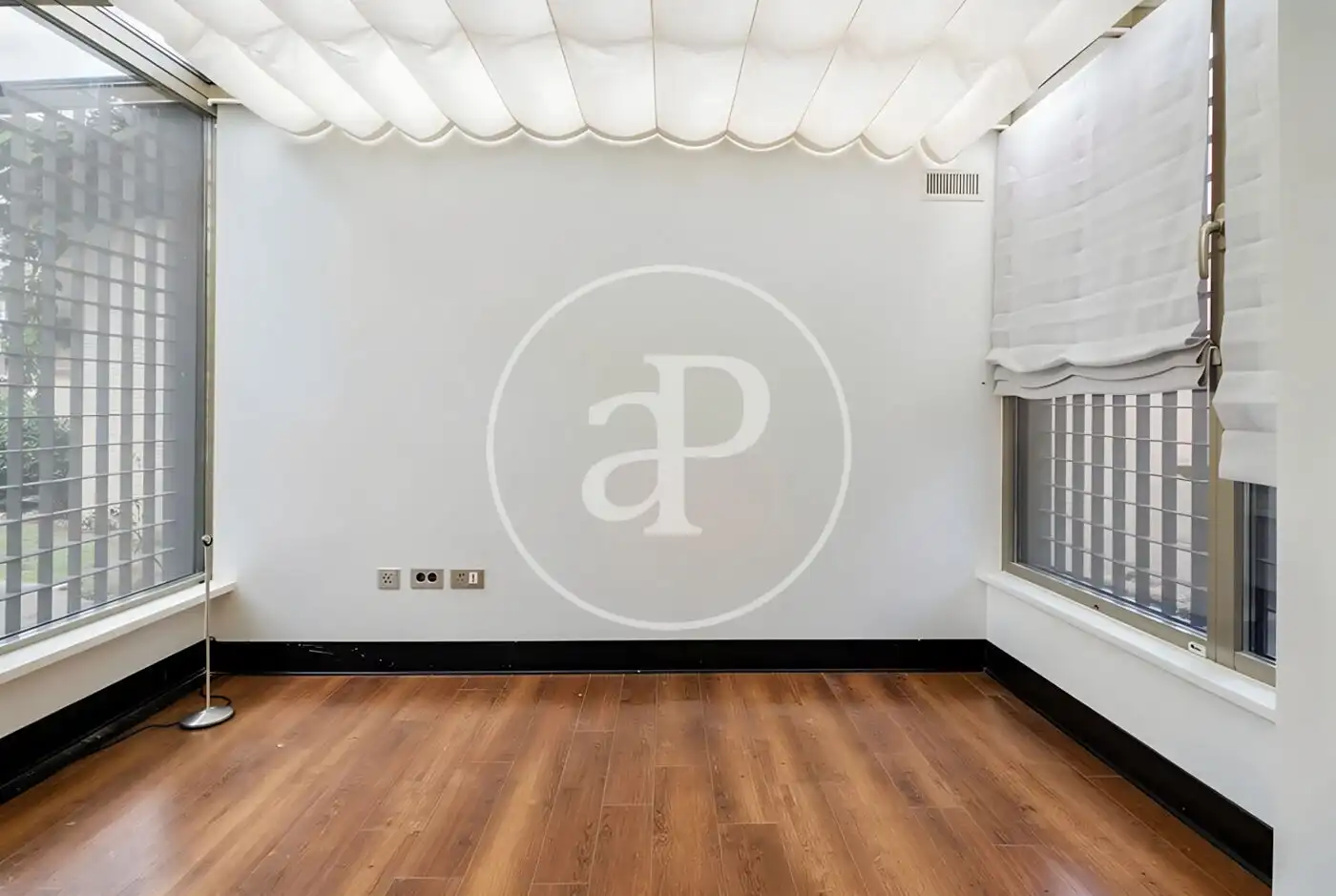 Houses for rent in Madrid  with Air Conditioner, Heating and Private garden