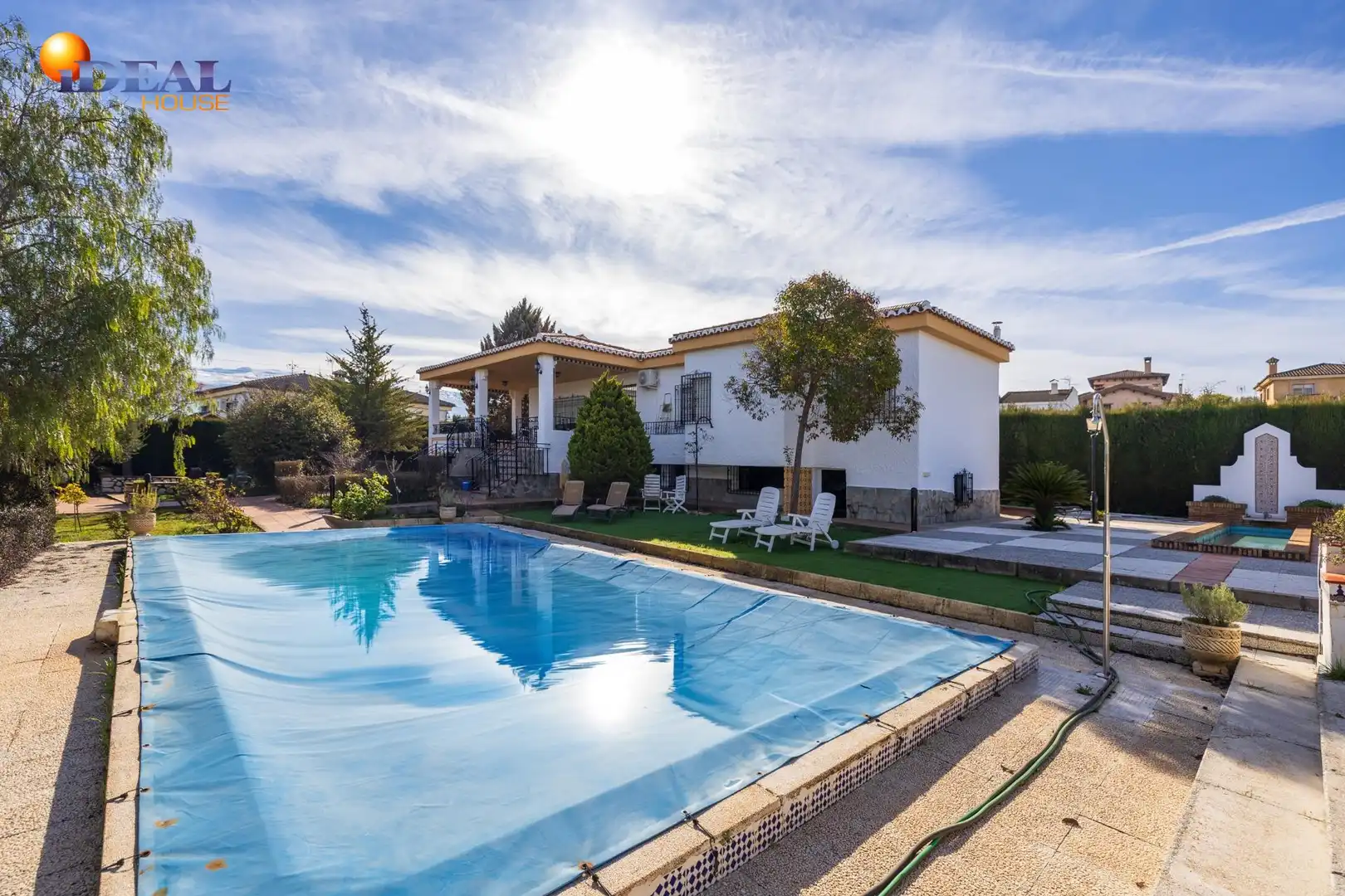 Villa mit Pool zum Verkauf in Calle ALIJARES
