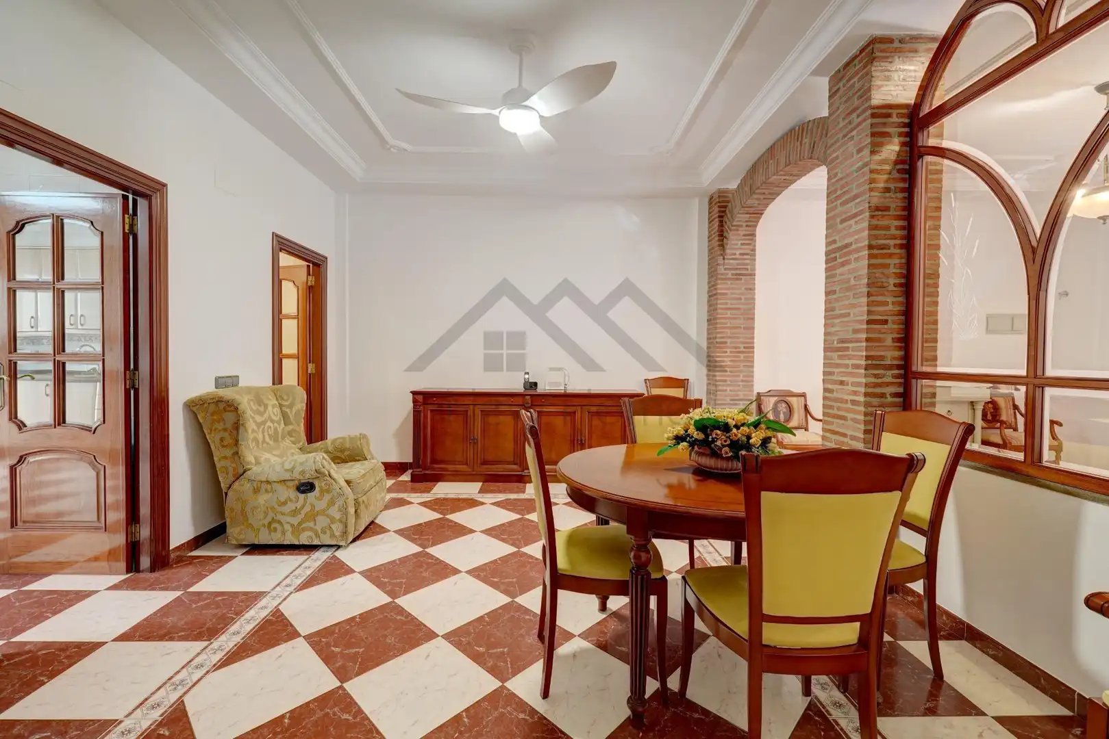 Comedor de Finca rústica en venta en La Pobla de Vallbona con Trastero