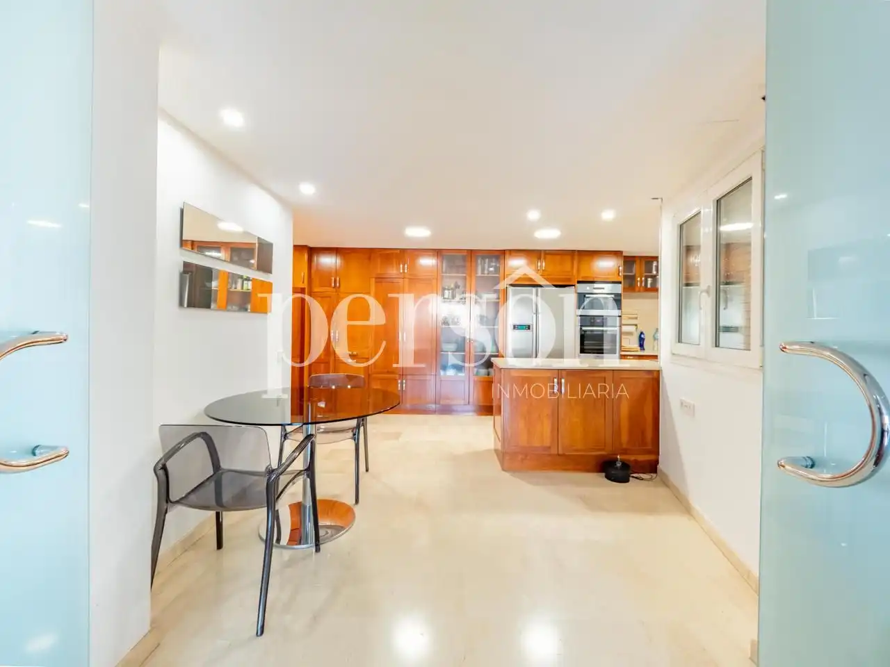 Cuina de Dúplex en venda en Mislata amb Aire condicionat, Parquet i Terrassa