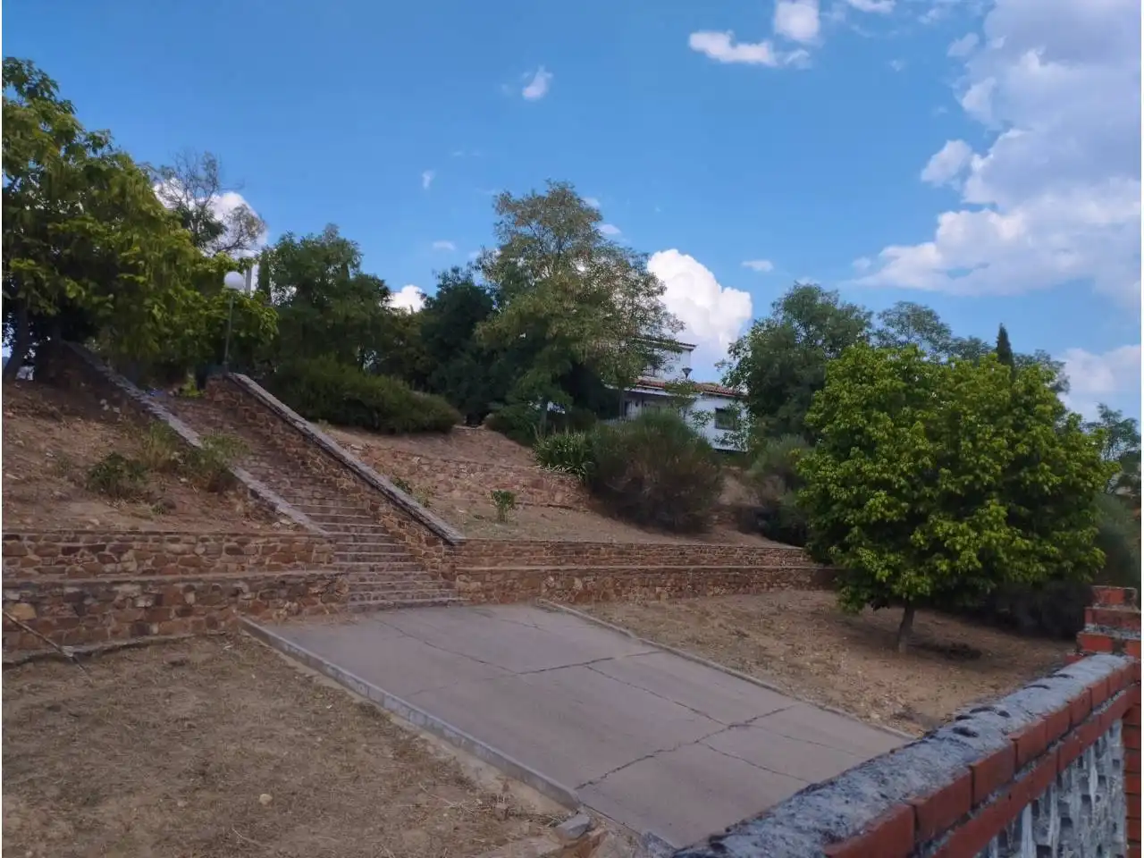 Casa o xalet en venda en Luciana