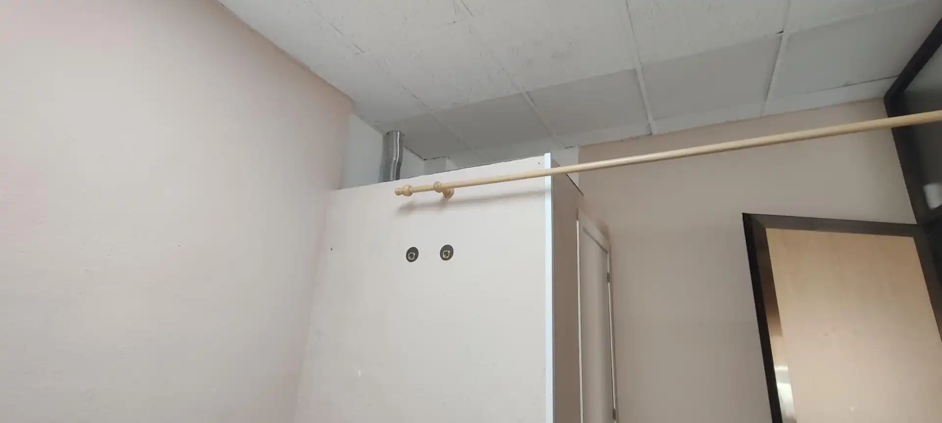 Badezimmer von Geschaftsraum zur Miete in Florida - Ciudad de Asís