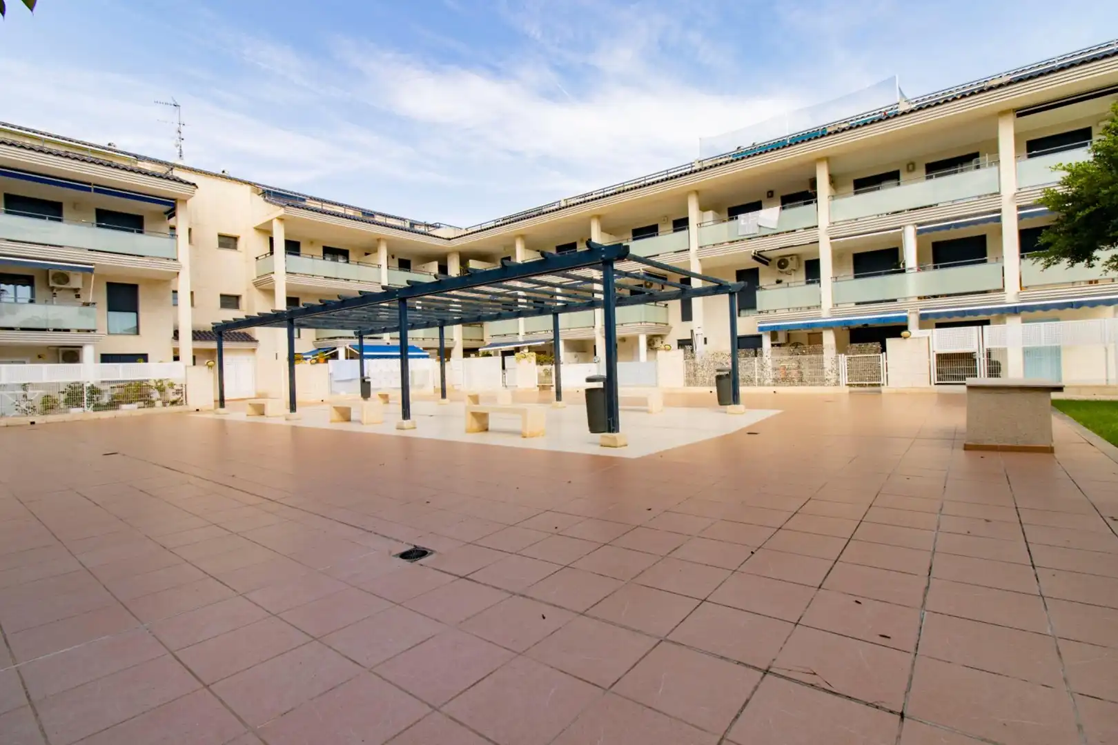 Vista exterior de Apartament en venda en Playas de Puçol
