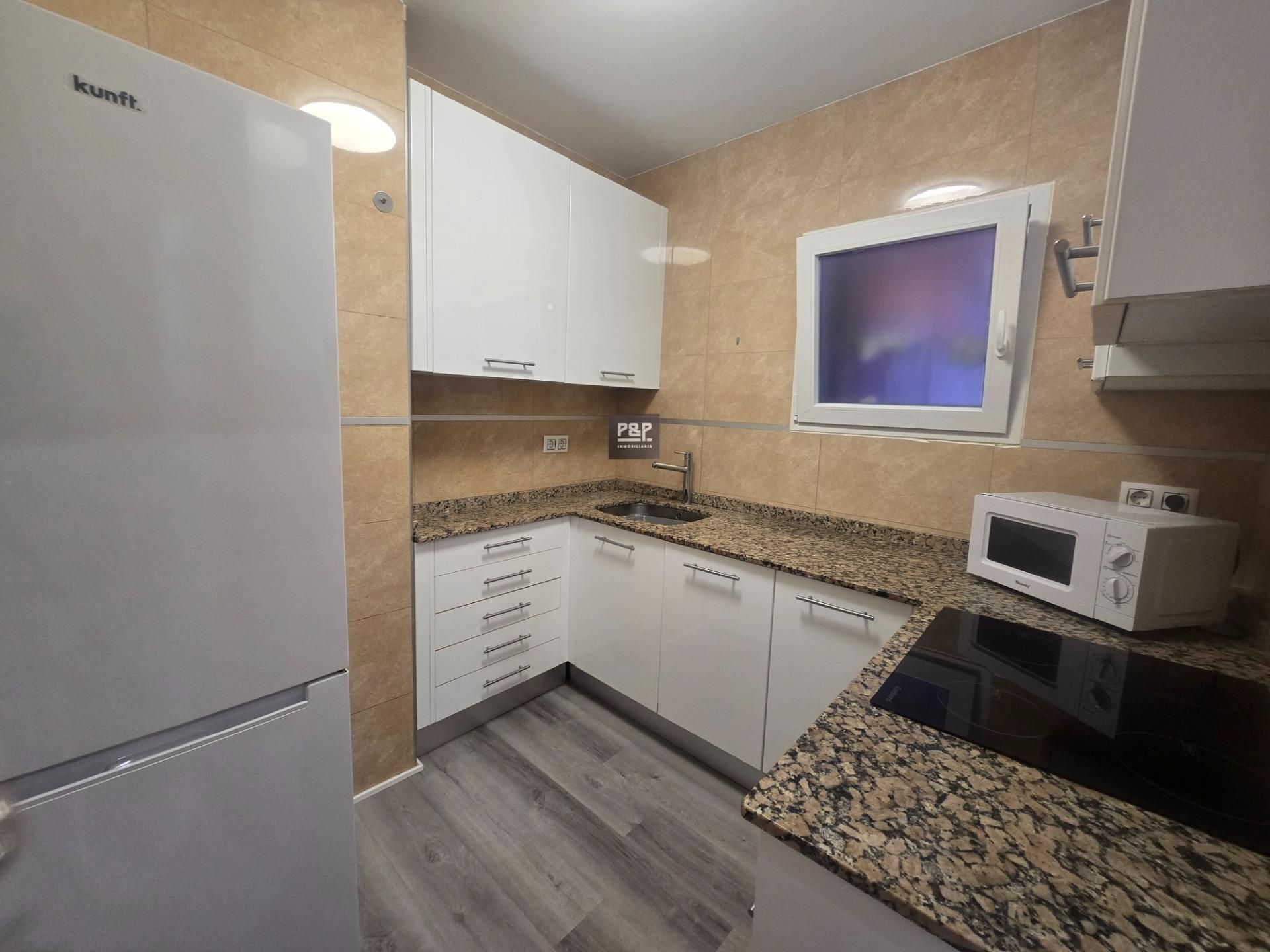 Cuina de Pis en venda en  Palma de Mallorca amb Aire condicionat i Terrassa