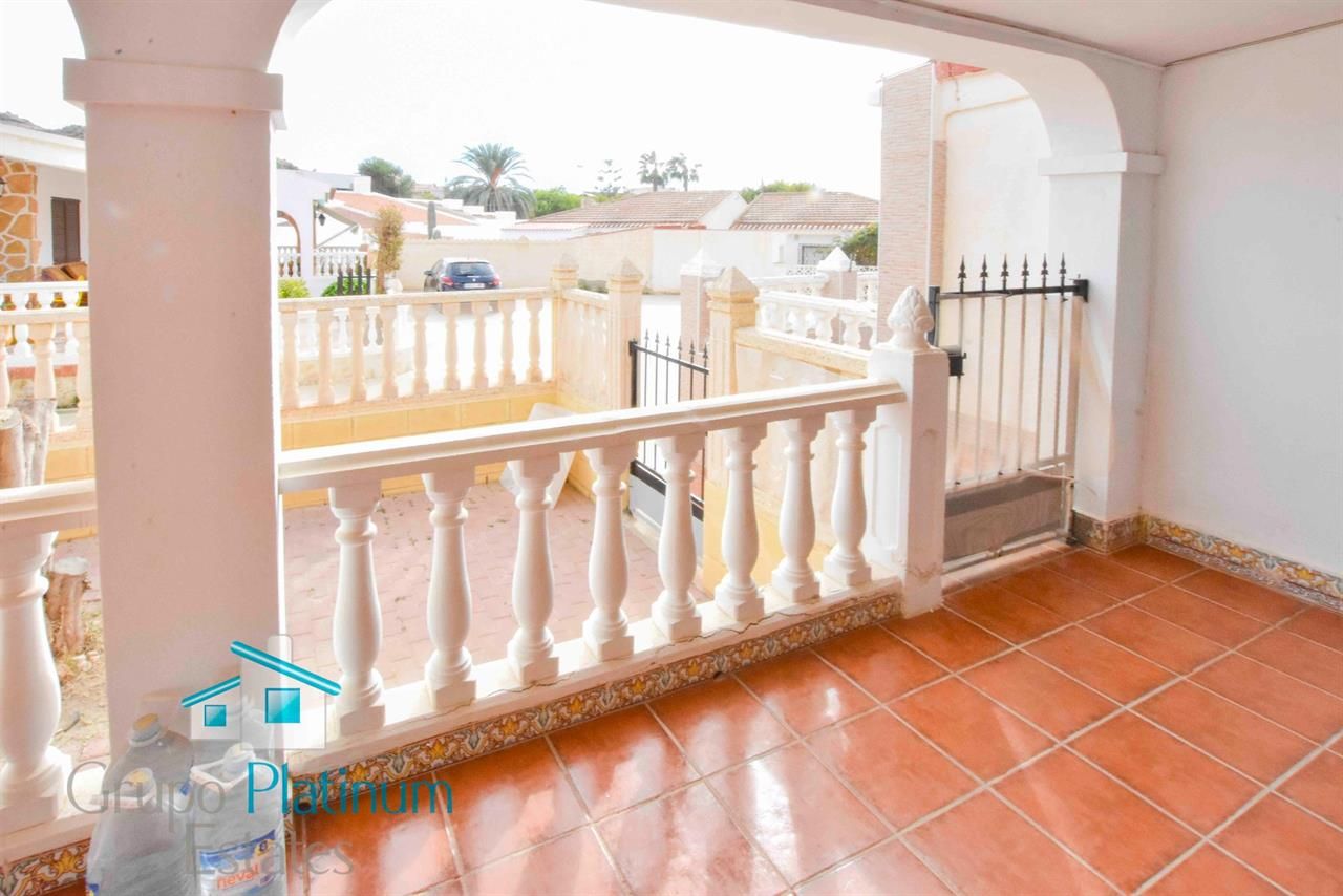 Exterior view of Single-family semi-detached for sale in Pulpí  with Terrace, Storage room and Furnished