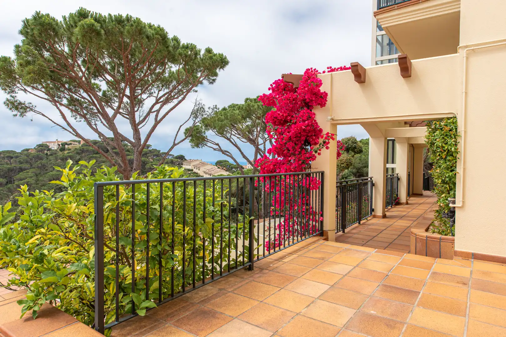Terrassa de Casa o xalet en venda en Sant Feliu de Guíxols amb Aire condicionat, Calefacció i Jardí privat