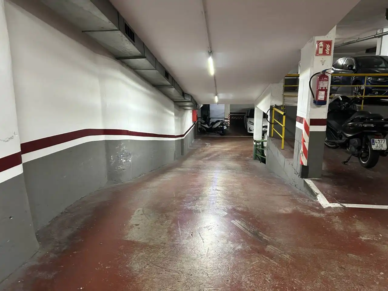 Parkplatz von Garage zum Verkauf in Barcelona