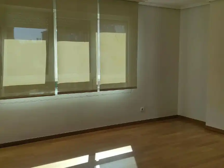 Schlafzimmer von Wohnung zur Miete in Sector 8 - Nueva Balastera
