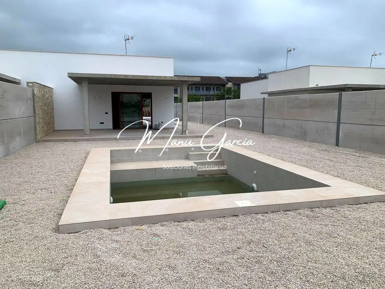 Swimming pool of Detached homes for sale in Lucena  with Air Conditioner, Heating and Private garden