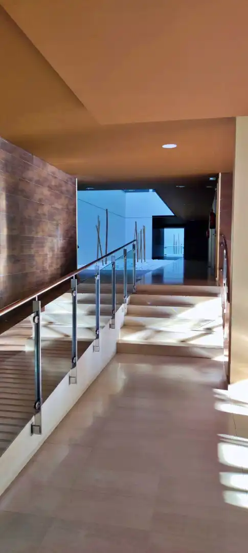 Piso en venta en L'Hospitalet de Llobregat con Aire acondicionado, Calefacción y Parquet