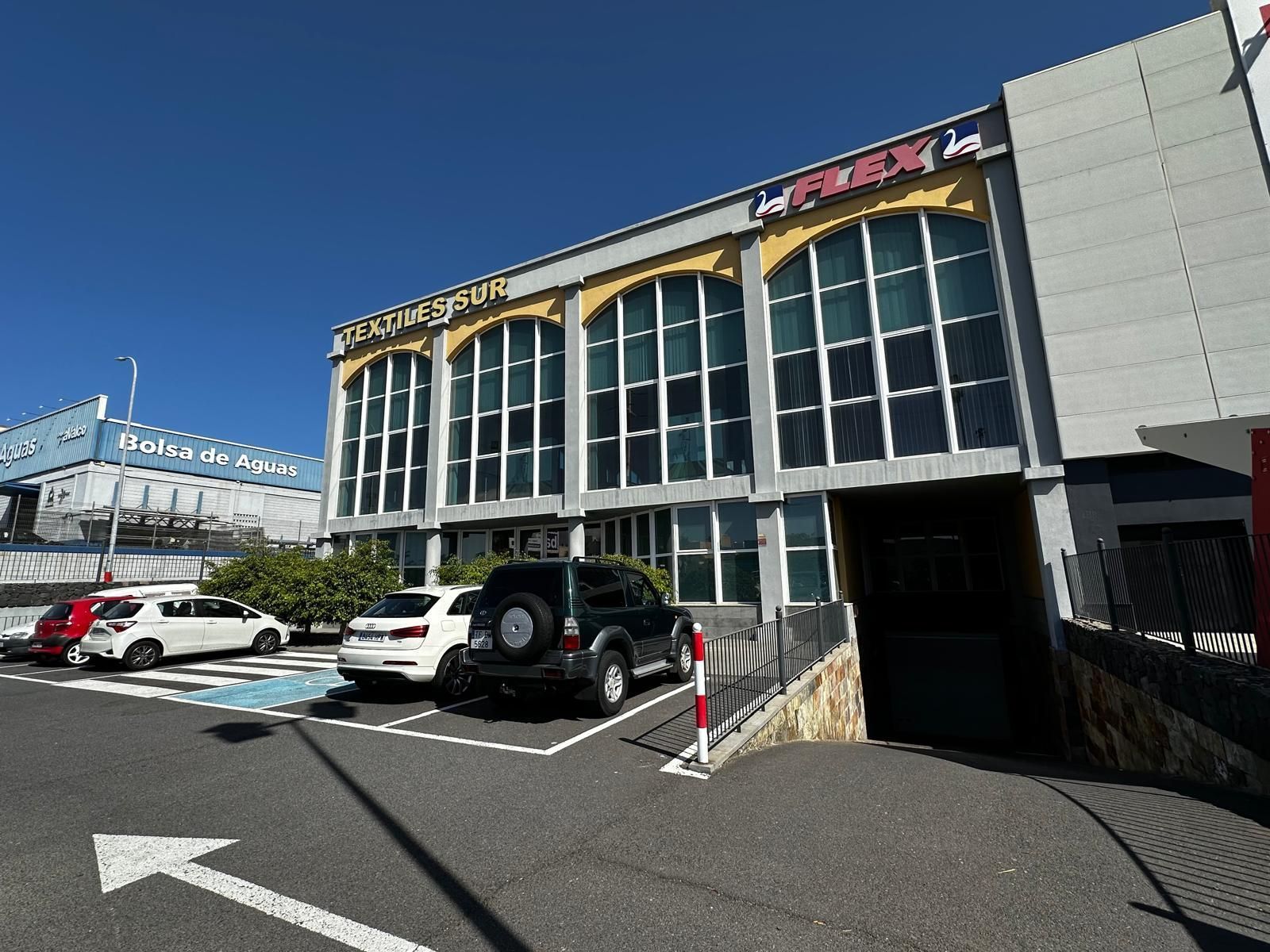 Nau industrial en venda a Las Chafiras