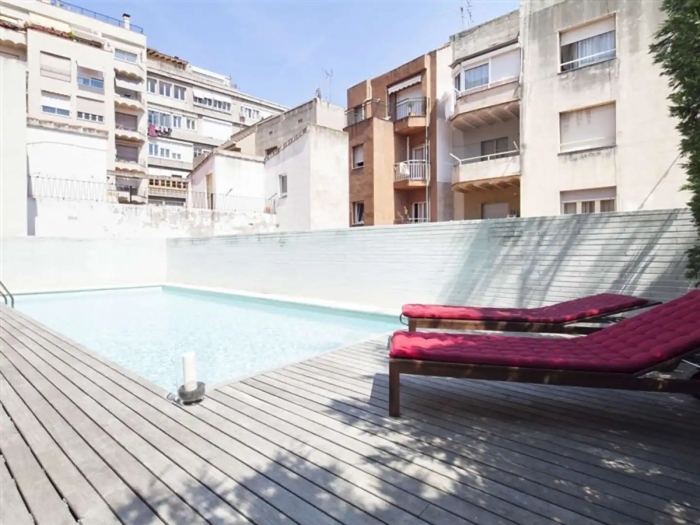 Piscina de Apartamento para compartir en Barcelona con Aire acondicionado, Calefacción y Terraza