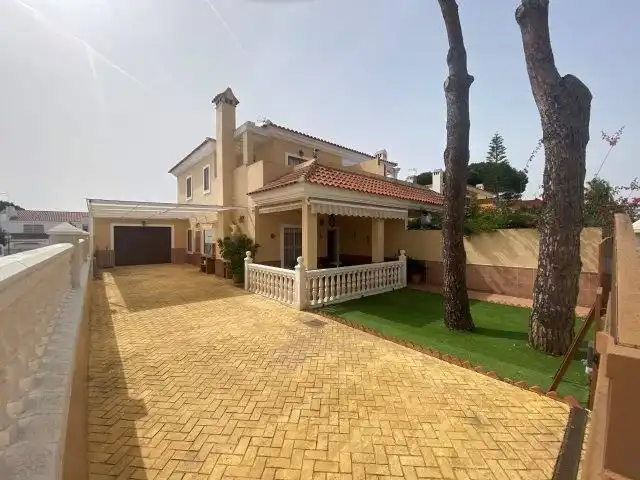 Chalet en venta en Urbasur, imagen 4