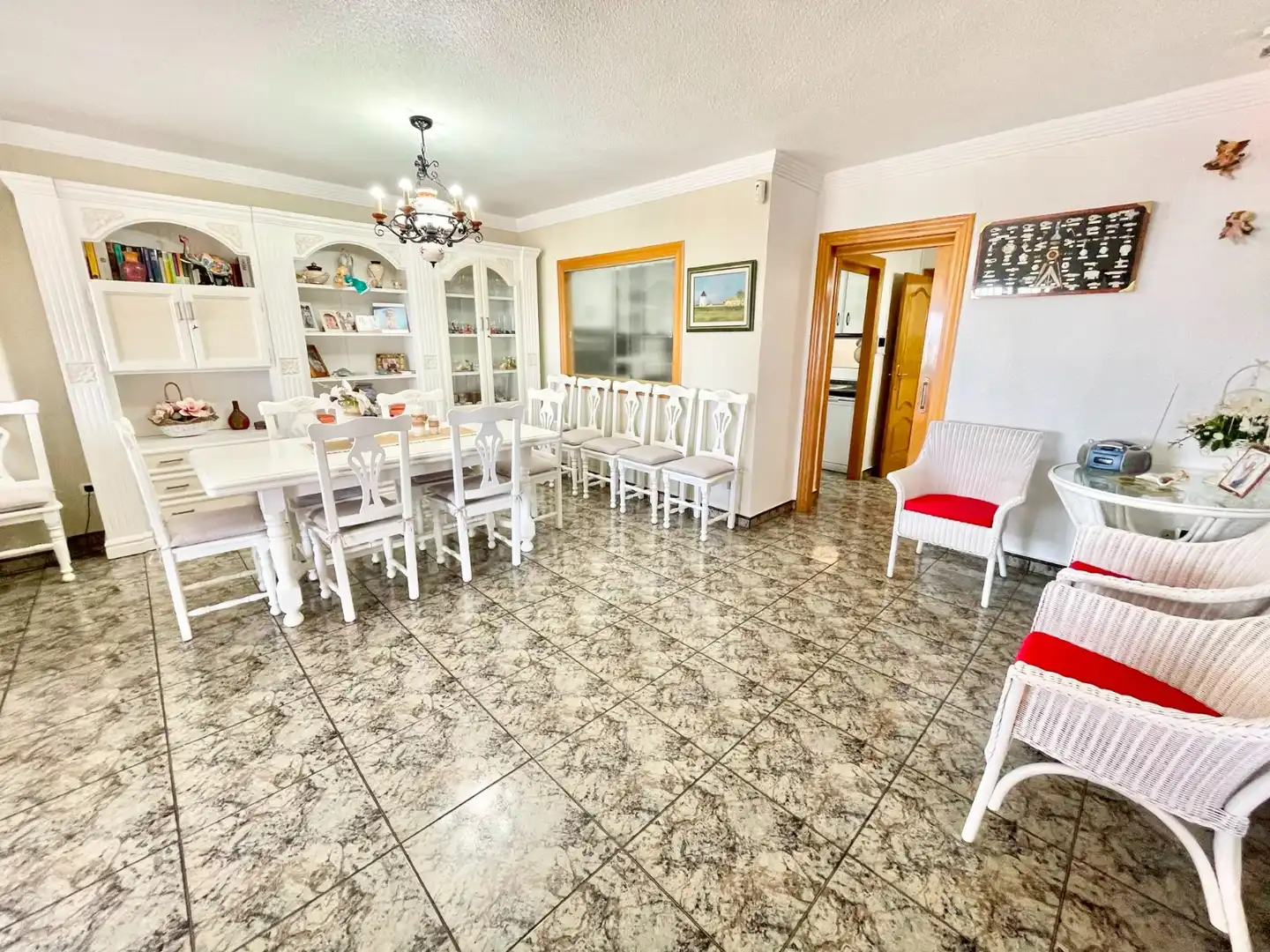 Menjador de Casa o xalet de lloguer en Los Alcázares amb Aire condicionat, Moblat i Rentadora