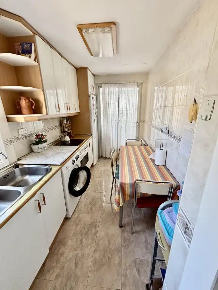 Cuina de Pis en venda en Zaragoza amb Aire condicionat, Calefacció i Terrassa