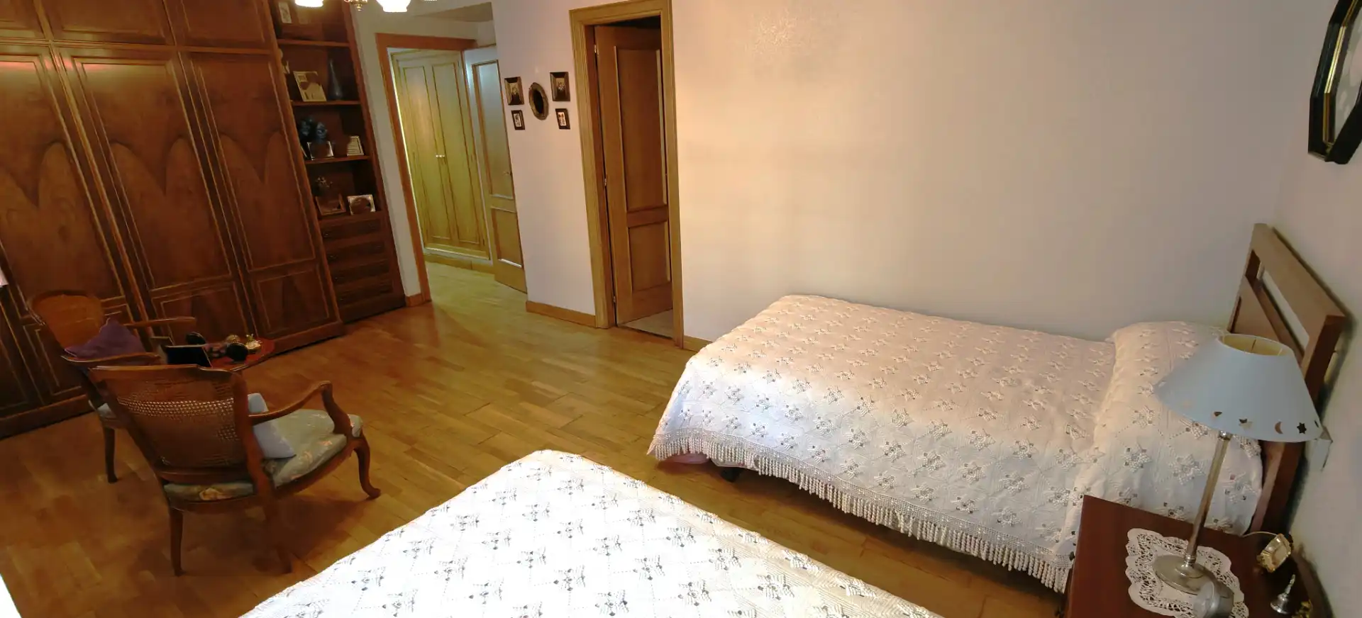 Bedroom of Flat for sale in Zaragoza  with Air Conditioner, Heating and Parquet flooring