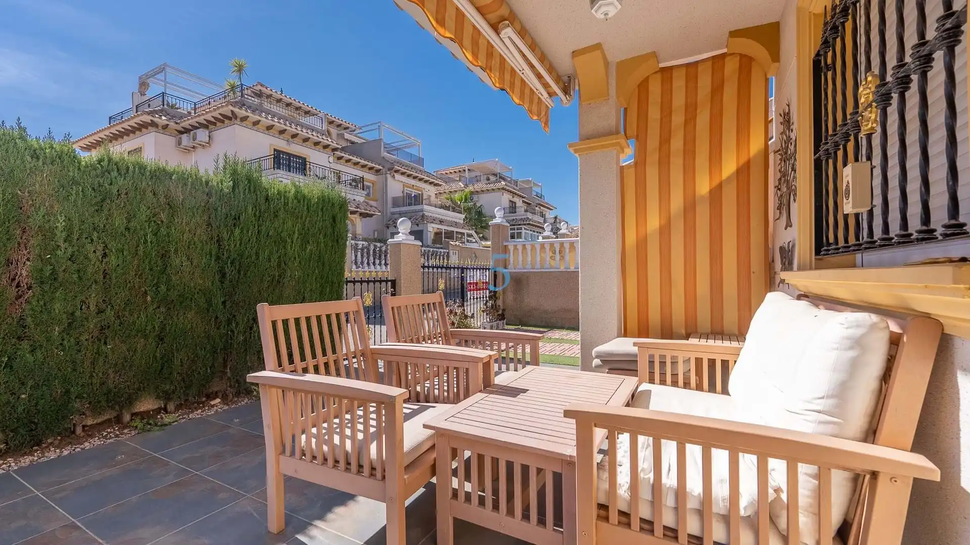 Terrasse von Haus oder Chalet zum Verkauf in Orihuela mit Klimaanlage, Terrasse und Abstellraum
