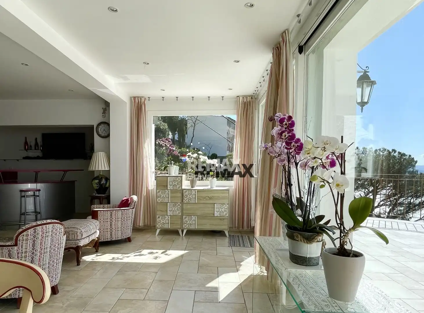 Sala d'estar de Casa o xalet en venda en Roses amb Aire condicionat, Calefacció i Jardí privat
