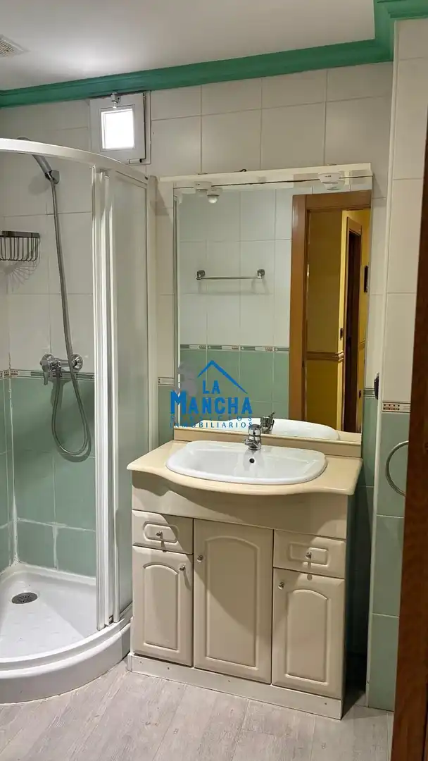 Flat with terrace to rent in Calle DIEGO DE VELAZQUEZ, imagen 51