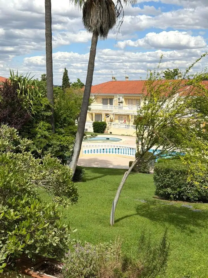 Vista exterior de Casa o chalet en venta en Badajoz con Jardín privado y Terraza