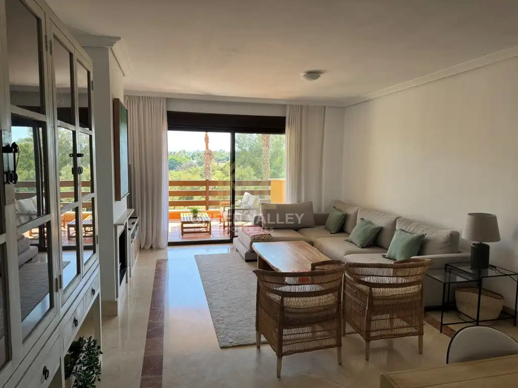 Sala d'estar de Apartament en venda en Sotogrande