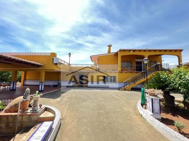 Chalet con piscina en venta en Urbanitzacions i Pedanies Nord