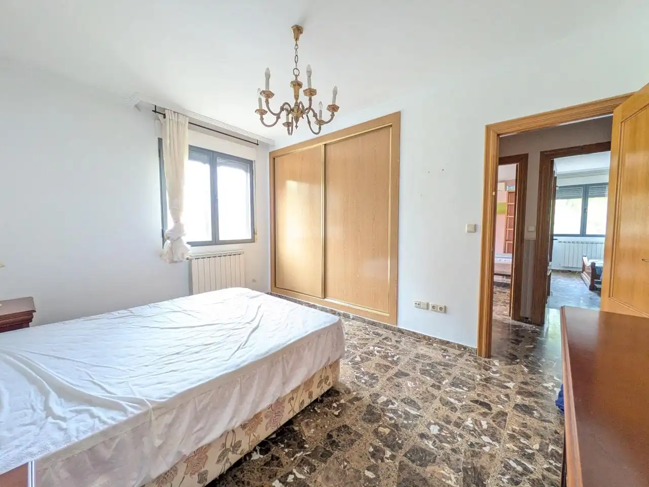 Appartamento con terrazza in affitto a Calle Elisa Piqueras Lozano, imagen 4