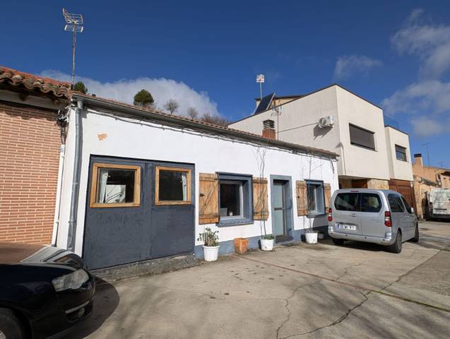 Casa-chalet en Venta en BARCO DE SAN VICENTE en La Victoria - Puente Jardín