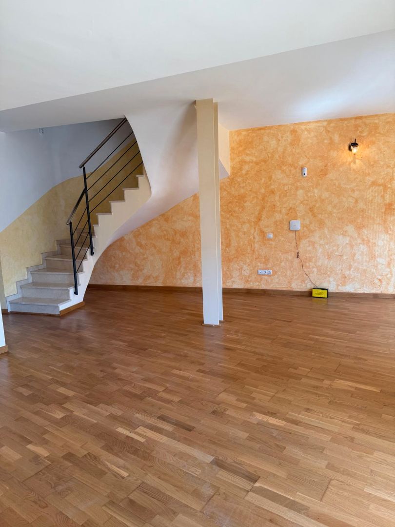 Duplex for sale in Olesa de Bonesvalls  with Terrace and Alarm
