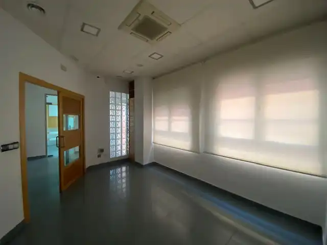 Business premises to rent in Ronda Ciruela, imagen 6