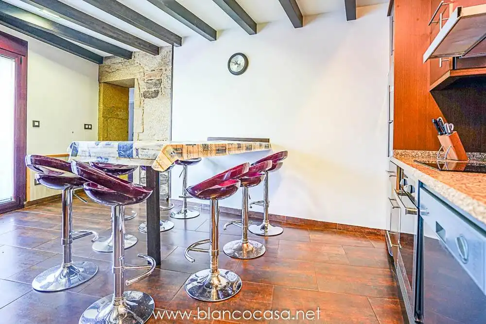 Casa o chalet en venta en Vimianzo con Calefacción, Trastero y Amueblado