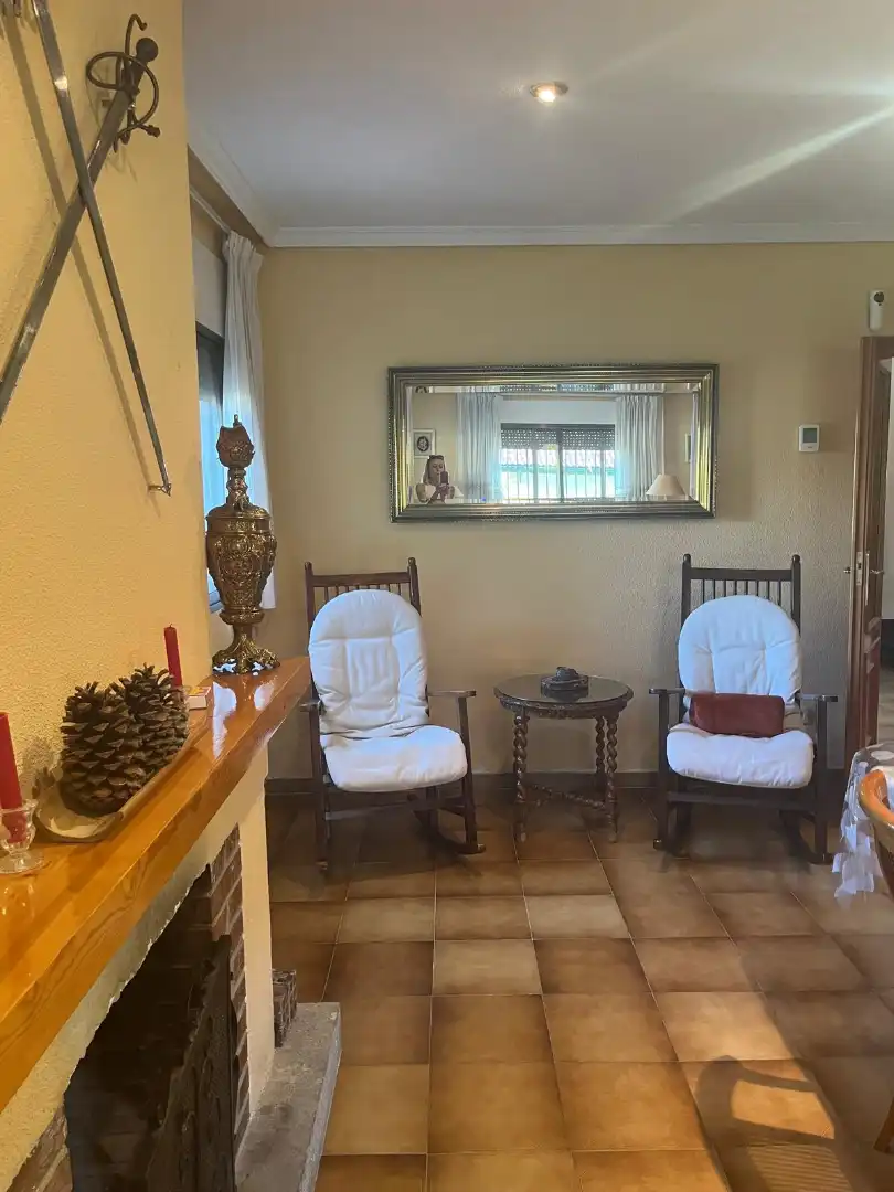 Sala de estar de Casa o chalet de alquiler en Becerril de la Sierra con Aire acondicionado, Calefacción y Jardín privado