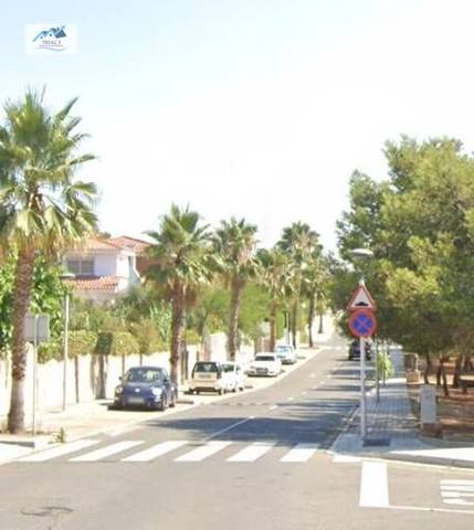 Piso en Venta en Calle FONOLL en Pla de Maset - Cap de Salou