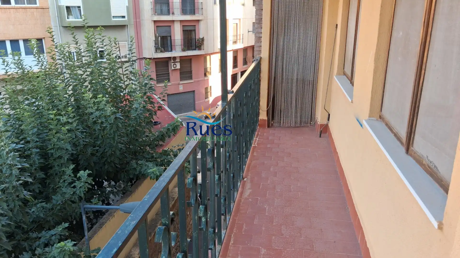 Flat with terrace for sale in Calle HERMANO MARTI, imagen 2