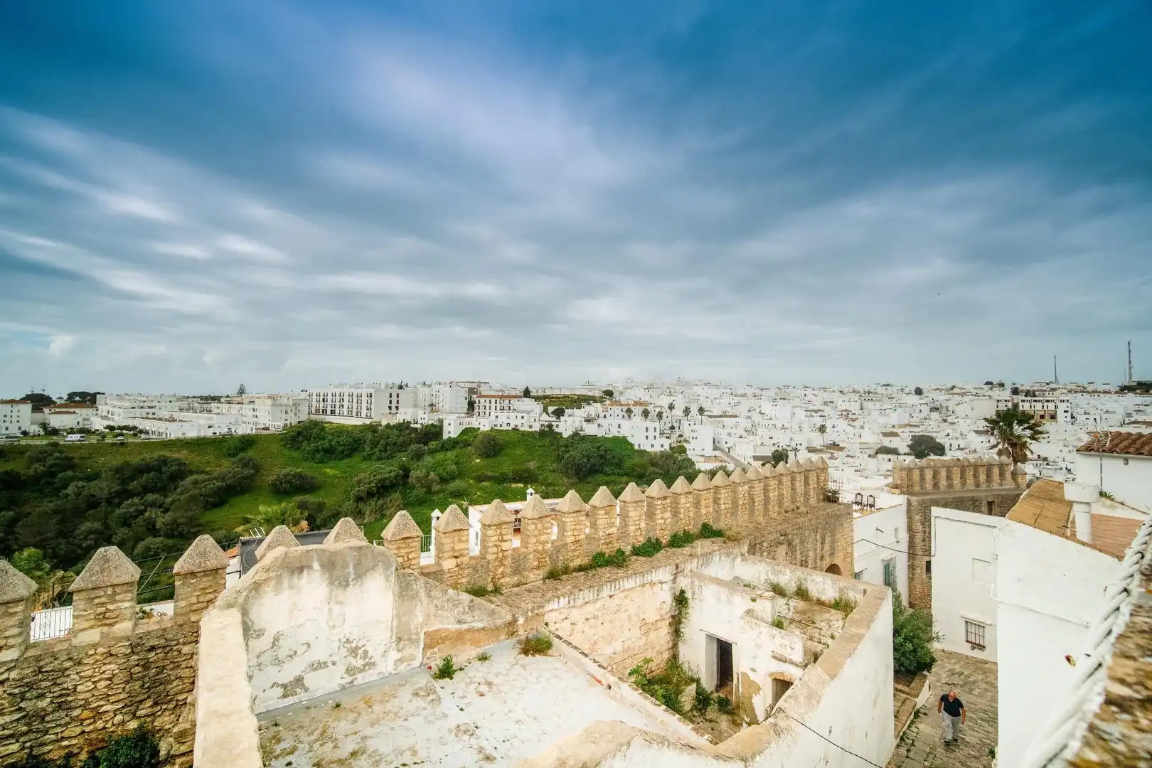 Vista exterior de Casa o xalet en venda en Vejer de la Frontera amb Traster i Balcó