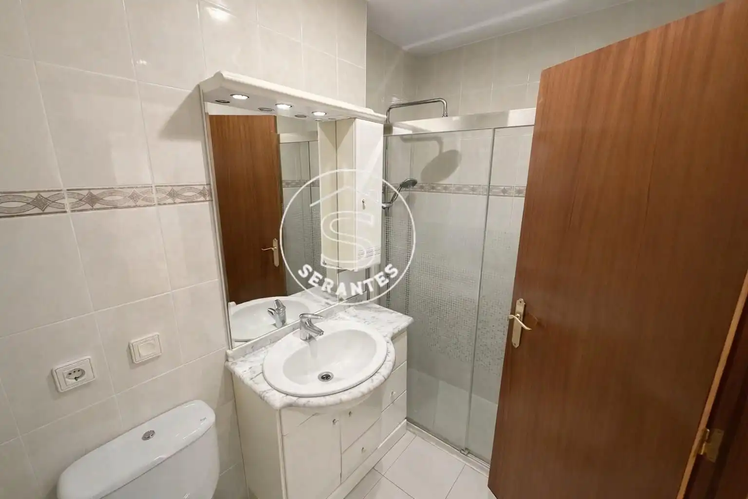 Baño de Ático en venta en  Pamplona / Iruña con Calefacción, Terraza y Trastero