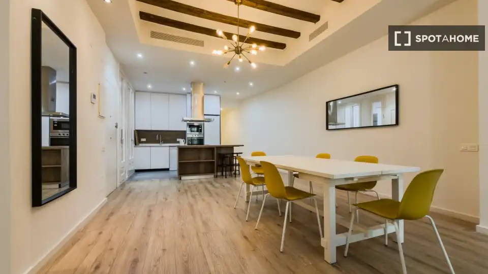 Flat with terrace to rent in Ciutat Vella, imagen 11