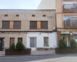 Exterior view of Building for sale in Piera