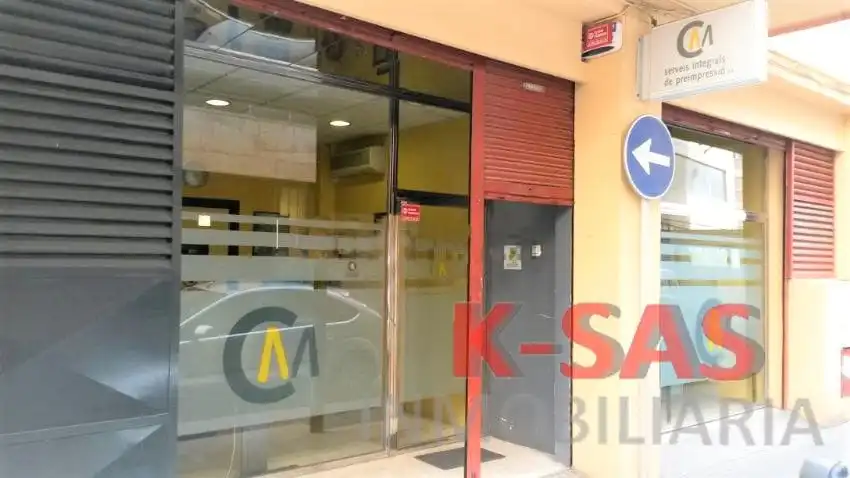 Local comercial en venda a Carrer d'Eduard Toda 14, imagen 2