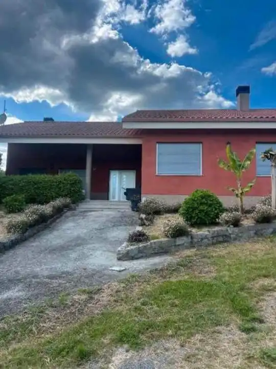 Maison à vendre à Toén