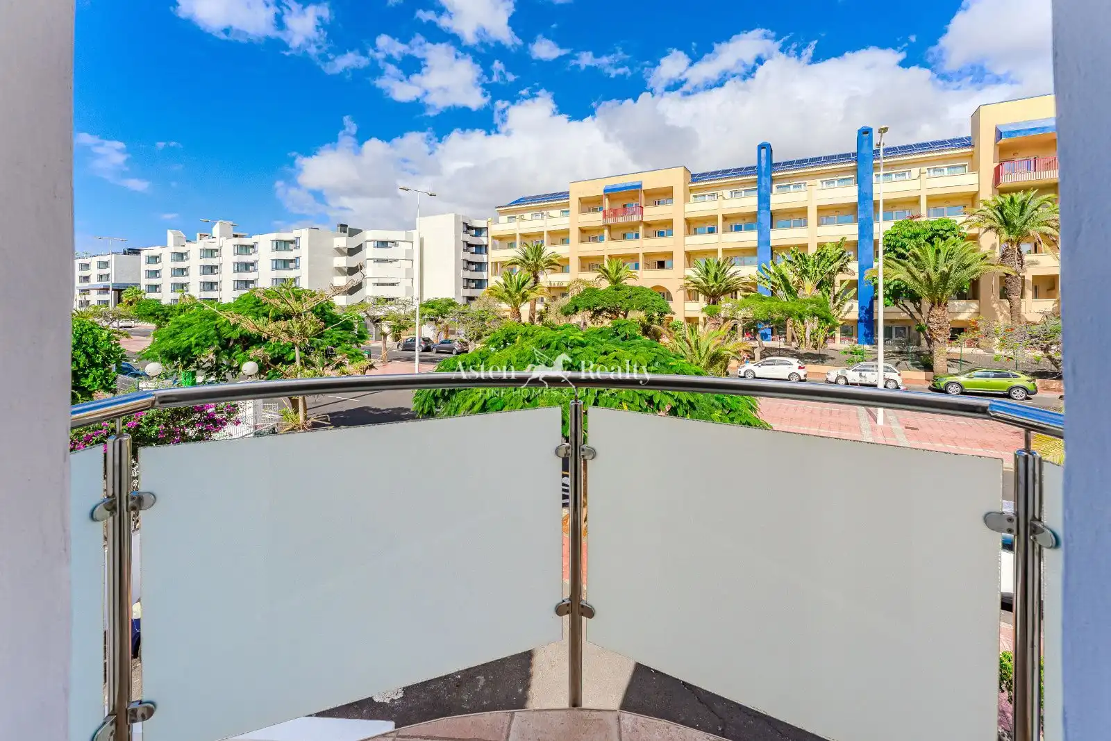 Außenansicht von Dachboden zum Verkauf in Adeje mit Klimaanlage, Terrasse und Schwimmbad