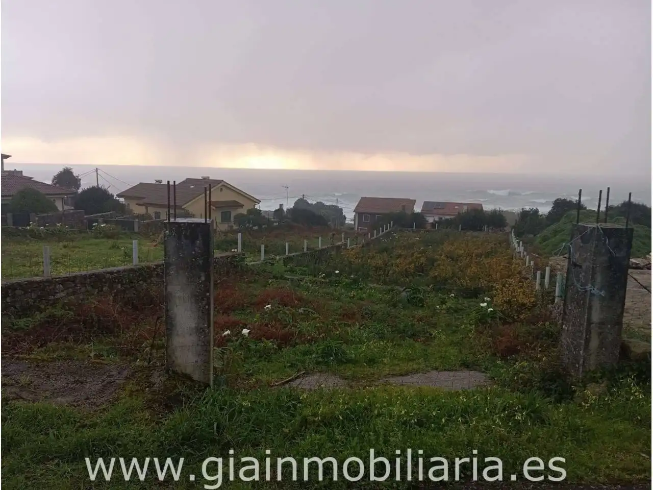 Land for sale in Oia