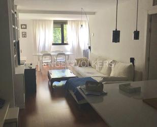 Sala d'estar de Apartament de lloguer en Coslada amb Aire condicionat, Calefacció i Moblat